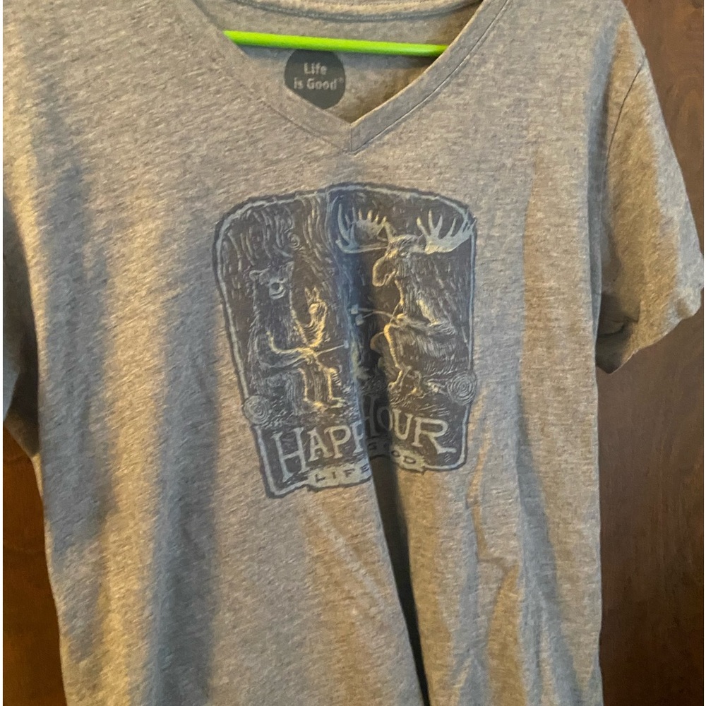 Life is good, Happy Hour tee Women's Size Large